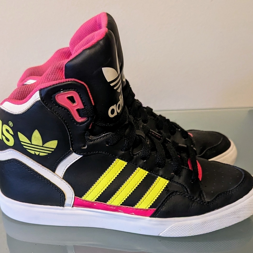 ADIDAS EXTABALL BLACK/M21162 RARE WOMEN SZ 8.5